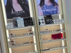 -世纪大明眼镜·蔡司战略授权店(汉街店)