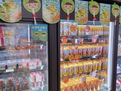 面包甜点陈列柜-味多美蛋糕(安定门店)