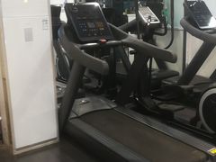 -思迈威健身(积玉桥万达店)