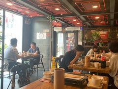 大堂-管氏翅吧(中关村店)