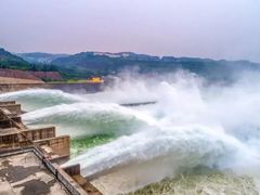 -黄河小浪底水利枢纽风景区