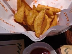 -马迭尔德式西餐精酿啤酒屋(中央大街店)