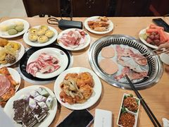 -汉丽轩韩式自助烤肉(大学城龙湖U城天街A馆店)