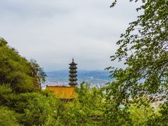 -鸡鸣山旅游风景区