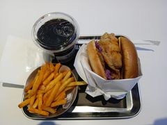-TRIPS BURGER(大钟寺店)