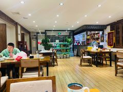 大堂-天和晟新京菜.水煮鱼.湘土菜(国展店)