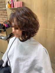 -韩国李知恩形象设计