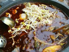 -谭记石锅鱼府(三道堰店)