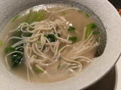-上海漕河泾万丽酒店