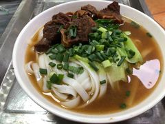 牛腩猪肠河粉-珍珍小食店(西华路店)