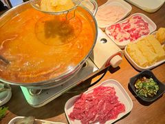 -天成·潮州牛肉脆肉鱼生蚝自助火锅