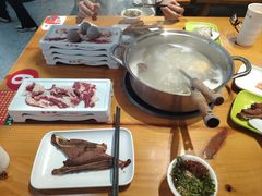 -养牛邓·潮汕牛肉海鲜自助火锅(广州店)