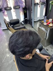 -藤野造型烫染·漂发