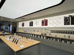 -华为授权体验店(中山公园来福士)