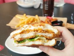 -必胜客(欧亚卖场店)