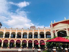 -佛罗伦萨小镇广佛名品奥特莱斯(疏港路店)