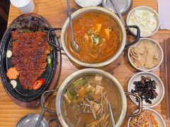 -金北顺大锅家(신사본점)