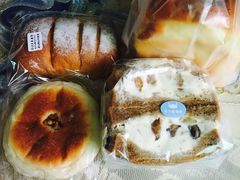 -沁屋面包店(人民东路店)