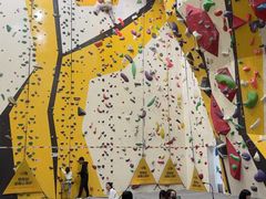 -问山MountQuest攀岩馆