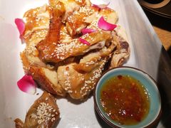 -蜜桃餐厅·伴山(湖滨商业街店)