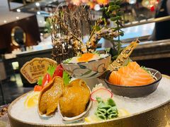 -半岛翡丽海鲜自助餐厅(观风亭店)