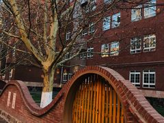 -北京市海淀外国语实验学校