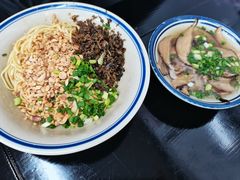 -万三面馆(青龙正街太古里店)