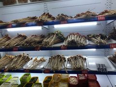小郡肝串串-钢管厂五区小郡肝串串香(南山店)