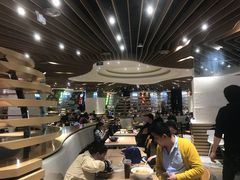大堂-食悦天美食广场(温州万象城店)