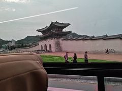 -青瓦台舍廊房