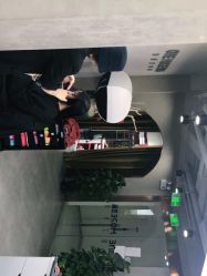-变画·发型STUDIO