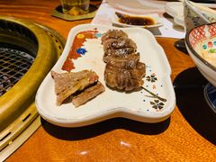 -肉魁屋·烧肉·烧鸟·酒场(高新店)