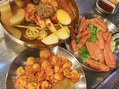 -马路牙子烧烤音乐酒馆(望京店)