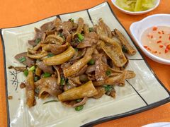 -辉记潮汕海鲜砂锅粥(市桥店)