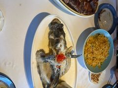 -八府香鸭·啫啫煲(华山路店)