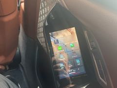 -上海宝信宝马4S店