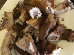 -老鼎万春卤菜(鹭湖宫8区店)