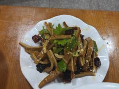 -陈有良尖椒鸡(渝中旗舰店)