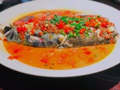 剁椒鱼头-上名堂·鱼头好吃(体育场路店)