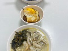招牌黄鱼面-明呈黄鱼面馆(斜土路店)