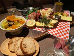 -鹿萤季·营地小馆(皇后公园店)