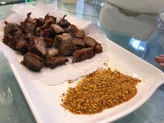 锡纸烤油边-炉鼎记私房菜(总店)