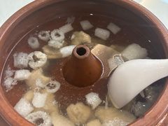 原汁男搂妹汽锅鸡-蝴蝶泉宾馆-中餐厅