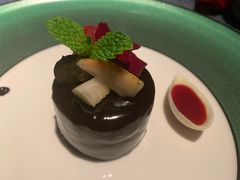 -弦月窗LUNETTE BY AMANDA(复兴路店)