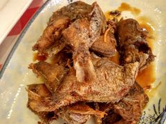 蜜汁鲳鱼-抚顺美食·老上海味道