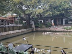 -喜洲吧·江畔老船厂·庭院餐厅(喜临院店)