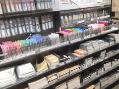 -MUJI无印良品(西湖银泰城店)