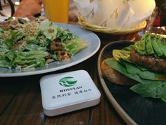 -Let'sBURGERplus·非常创意汉堡(三里屯店)
