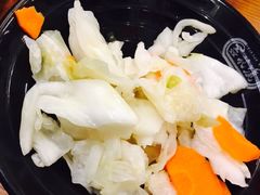 四川泡菜-鑫花溪牛肉米粉(凤凰街创始总店)
