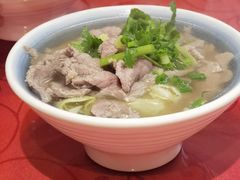 -冯烫烫跷脚牛肉·川菜小馆(武胜西街店)